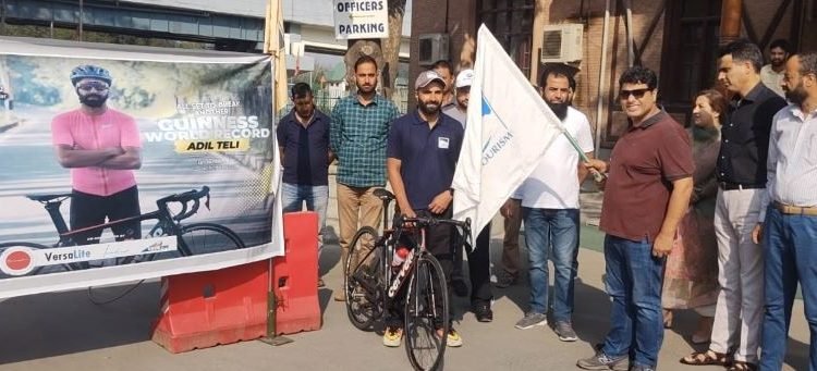 Sarmad Hafeez flags off Adil Teli's Leh to Manali cycle Yatra from Srinagar