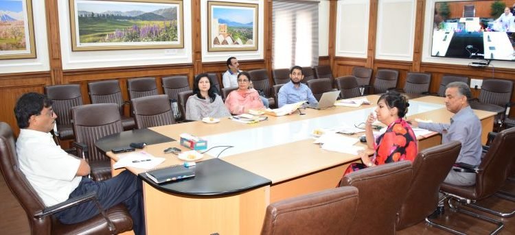 Chief Secretary Dr. Arun K Mehta reviews the Cooperative Department