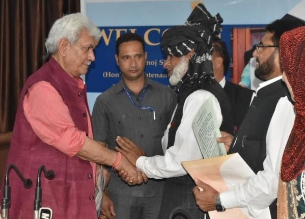 Lt Governor interacts with PRI representatives, members of Civil Society, Public delegations at Poonch