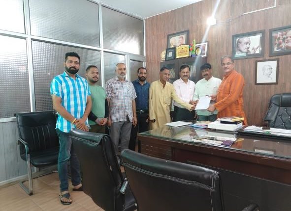 Congress linking Azad’s resignation to BJP to hide its tattered internal system: Kavinder