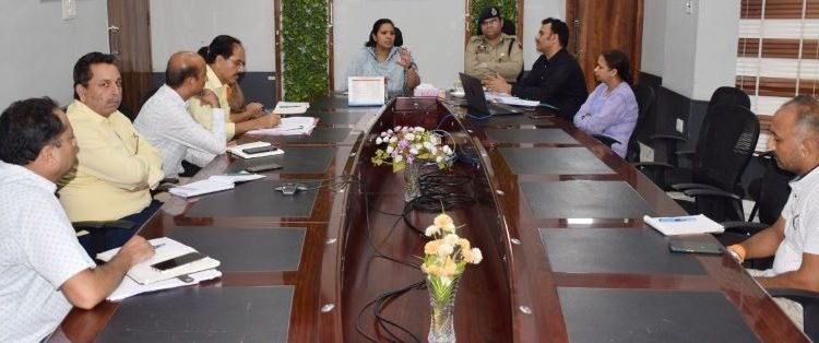 DLC discusses measures to curb drug menace in district Udhampur