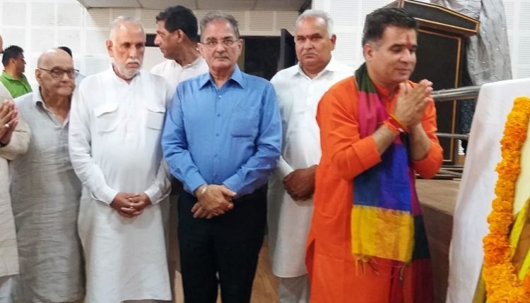 BJP pays tributes to BJP veteran Kuldeep Raj Gupta