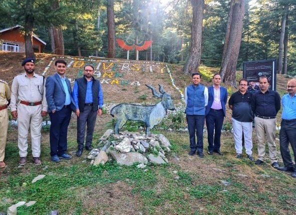Comm Secy visits Hokersar, Haigam wetlands, Baramulla Forest division; Inspects development works