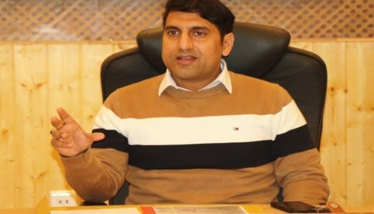 DC Srinagar reviews status of ongoing National Highway Projects in the district