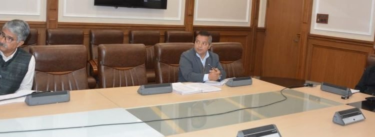 Atal Dulloo reviews availability of seed, planting material for Kharief season