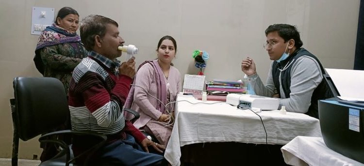 DH Udhampur hosts screening camp to mark World COPD Day   