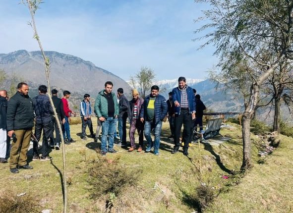 Chairman DDC Rajouri inspects progress of work on Eco Park-Patli Qila