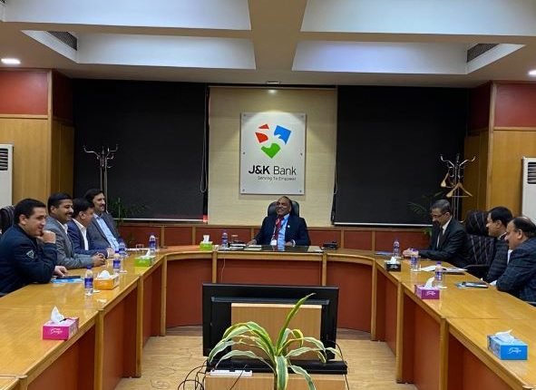 CCI delegation calls on J&K Bank MD & CEO, put-forth issues of business fraternity