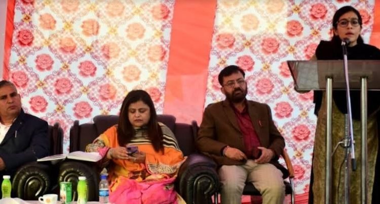 DC Jammu Avny Lavasa conducts extensive tour of Block Samwan of Tehsil Khour, listens to public grievances