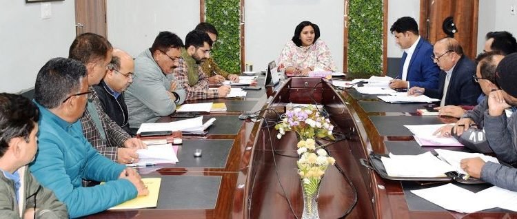 DC reviews progress of works under Capex , other flagship schemes at Udhampur
