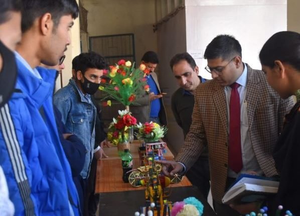 Rajouri Admin, AIFT organise awareness program on plastic trash management