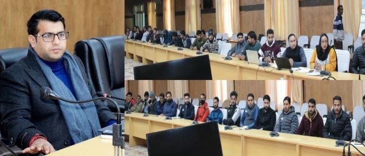 Kishtwar: CEO JaKeGA chairs awareness programme for VLEs