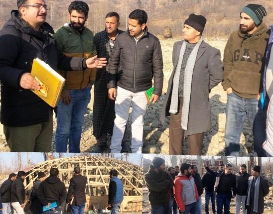 Dr. Itoo visits Panchayat Halqa D. H. Pora (A); takes stock of developmental works