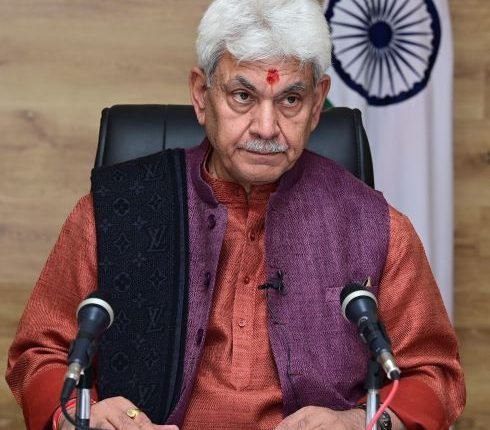 Lieutenant Governor Manoj Sinha Directs Release of Salary for PM Package and Minority Employees