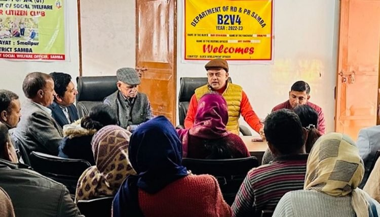 Secy Mining holds B2V4 review meeting-cum-grievance redressal camp at Panchayat Ghar, Smailpur