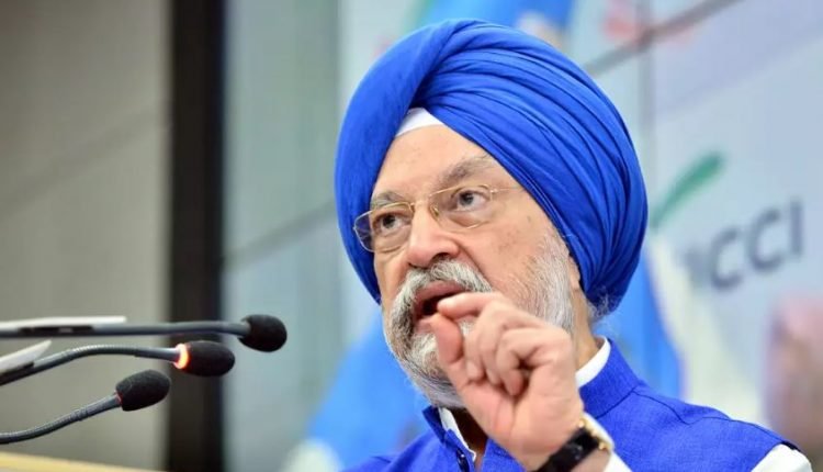 Minister Hardeep Singh Puri launches guidelines for City Finance Rankings and City Beauty Competition