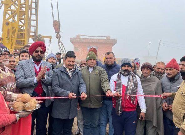 BJP makes false promises, AAP translates words on ground: Tony