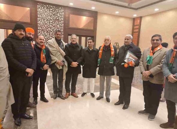 BJP standing shoulder to shoulder with people hit by expressway construction: Kavinder