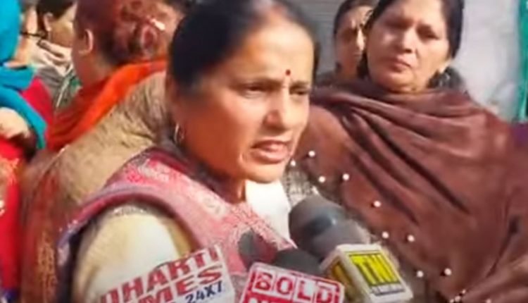 Anganwadi workers, helpers protest against AC approval to comprehensive Human Resource Policy