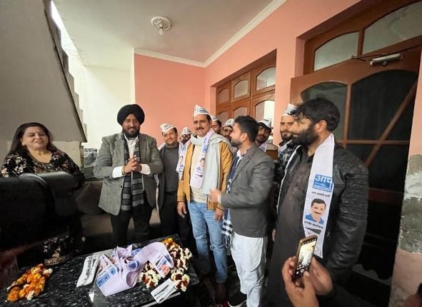 AAP only ray of hope for underprivileged, farmers, unemployed: Tony, Namrta 