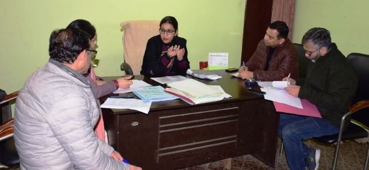 DC Jammu Avny Lavasa listens to public grievances at Tehsil Bahu