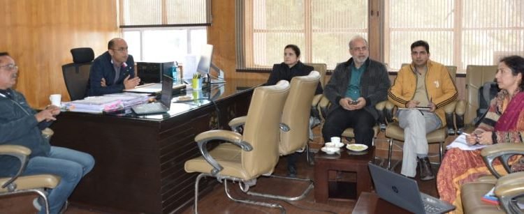 Secretary Health reviews Diplomate of National Board Programme in J&K