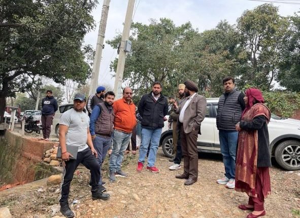 Why demolition? Why not auction or utilization of buildings on state land?, Question Tony