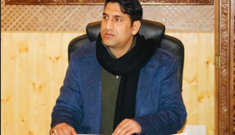 DM Srinagar issues order for mandatory disclosure of details of tenants by the Landlords, Property-Owners