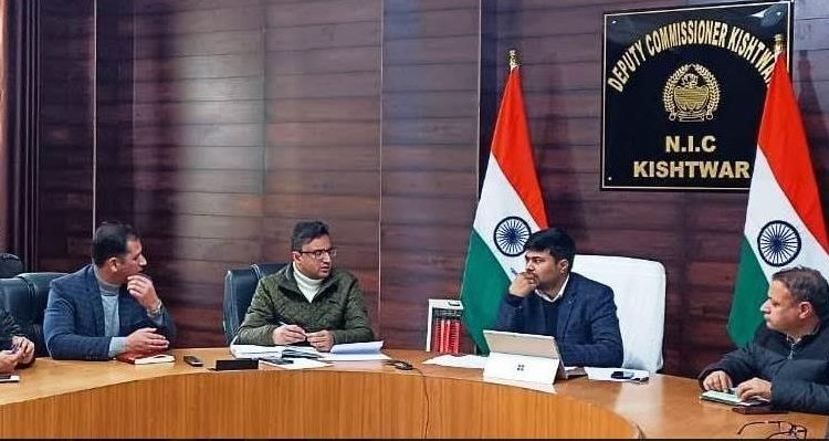 DC Kishtwar reviews performance of Revenue Department