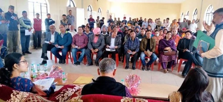 DC Jammu Avny Lavasa listens to public grievances at Suchetgarh