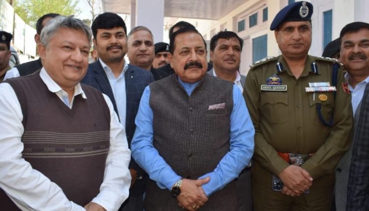 Dr. Jitendra assesses progress on mega projects under NHPC, NHIDCL, GREF in Doda