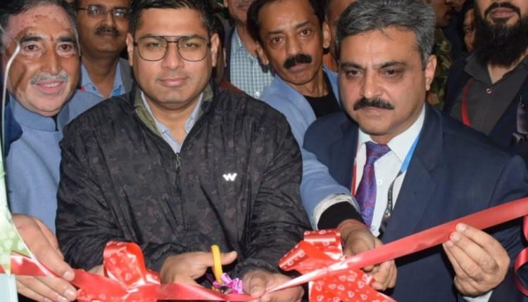 Deputy Commissioner Rajouri inaugurates Cash Recycler Machine of JK Bank