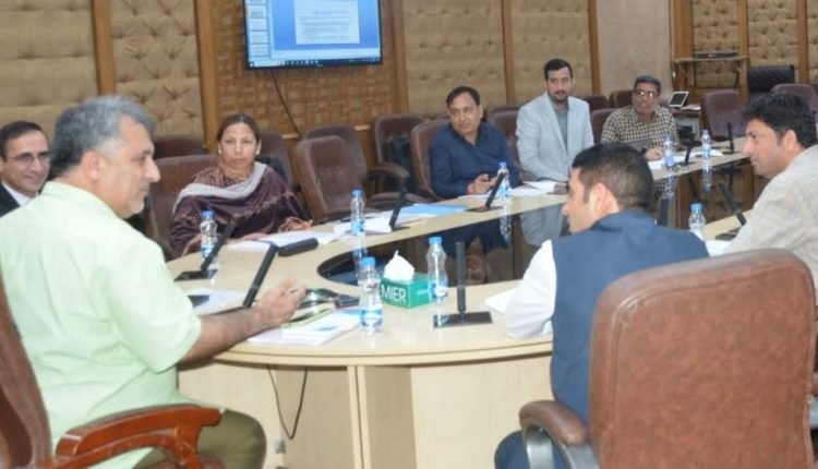 Dr. Samoon reviews draft agenda of 4th Governing Council meeting of JKSDM