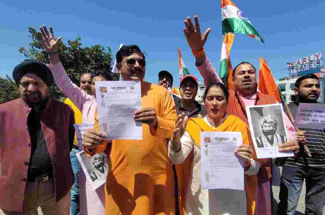 Shiv Sena  demand to rename the Mughal Road, Mughalia imprint not acceptable on iconic places