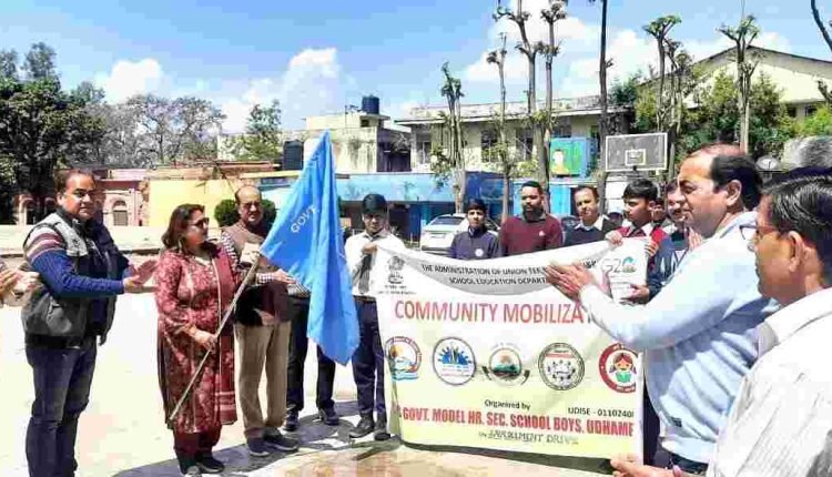 CEO Udhampur urges institutions to enhance Kindergarten classes