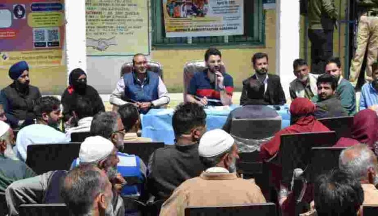 Secretary Tourism chairs special Gram Sabha meeting at Kanispora Panchayat