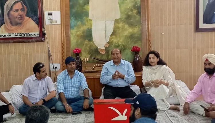 NC espouses Kashmiri Migrants’ cause, BJP only exploited them: Rattan Lal Gupta