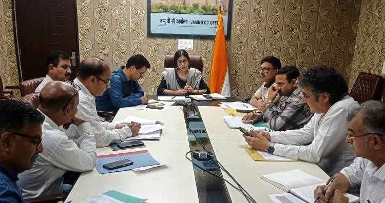 DC Jammu Avny Lavasa reviews progress of Jal Jeevan Mission schemes, PMAY (U)