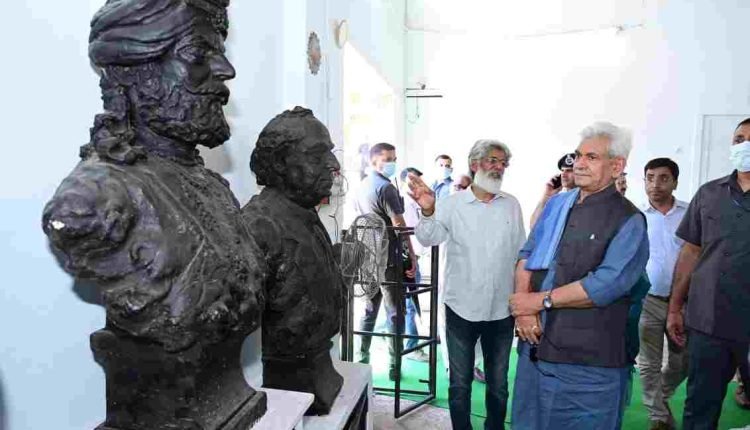 Lt Governor inaugurates solo exhibition of renowned Sculptor, Shri Ravinder Jamwal at Birpur