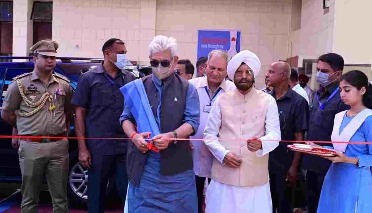 Lt Governor inaugurates blood donation camp organised by Sant Nirankari Charitable Foundation at Jammu
