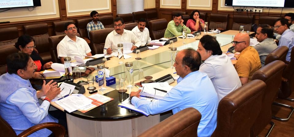 Advisor Bhatnagar reviews progress on major health projects