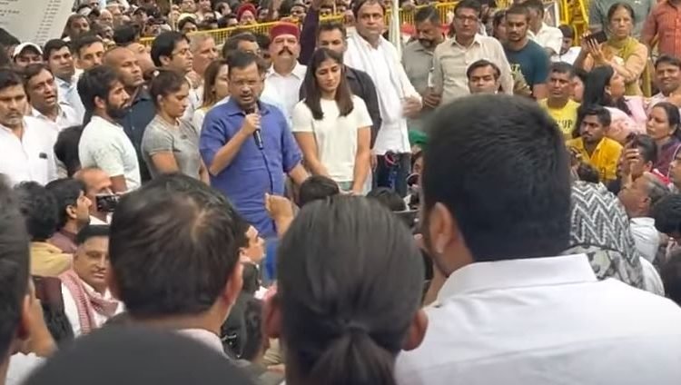 Kejriwal urges people to put aside political affiliations to support agitating sportspersons