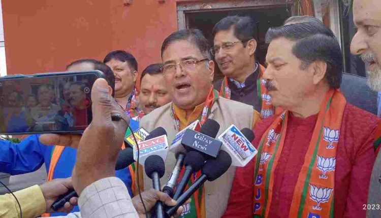 Azad’s attempt to bailout culprits & blame Jagmohan for Displacement condemnable