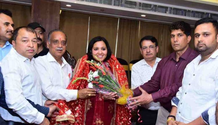Beopar Mandal Udhampur accords farewell to outgoing DC Krittika Jyotsna