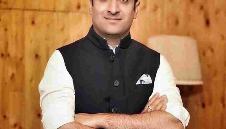 Mayor SMC greets people on Eid-ul- Fitr