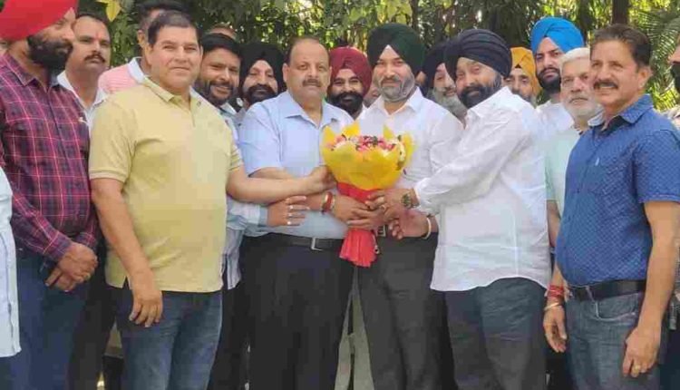 BJP leader Devender Singh Rana urges Lieutenant Governor to address transport industry grievances in J&K