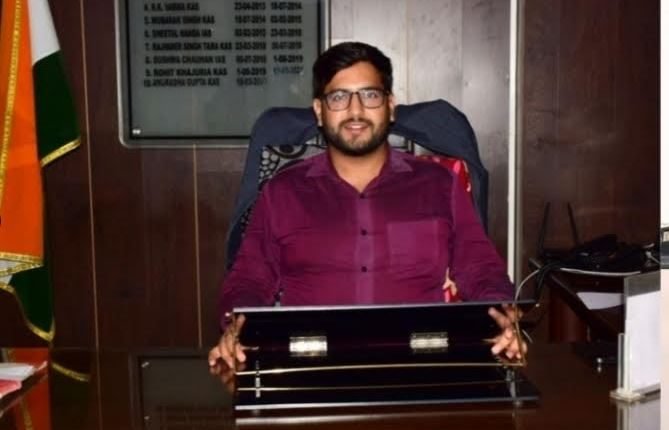 Abhishek Sharma assumes charge as DC Samba