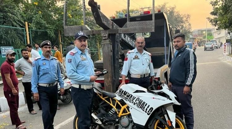 City Traffic Police seize 4 sports bikes for violation of rules