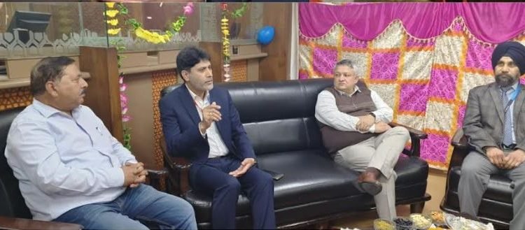 DC inaugurates Cash Recycler Machine at J&K Bank Main Branch Doda