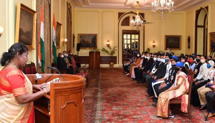 Prez Droupadi Murmu urges children to dream big and try hard to realize their dreams